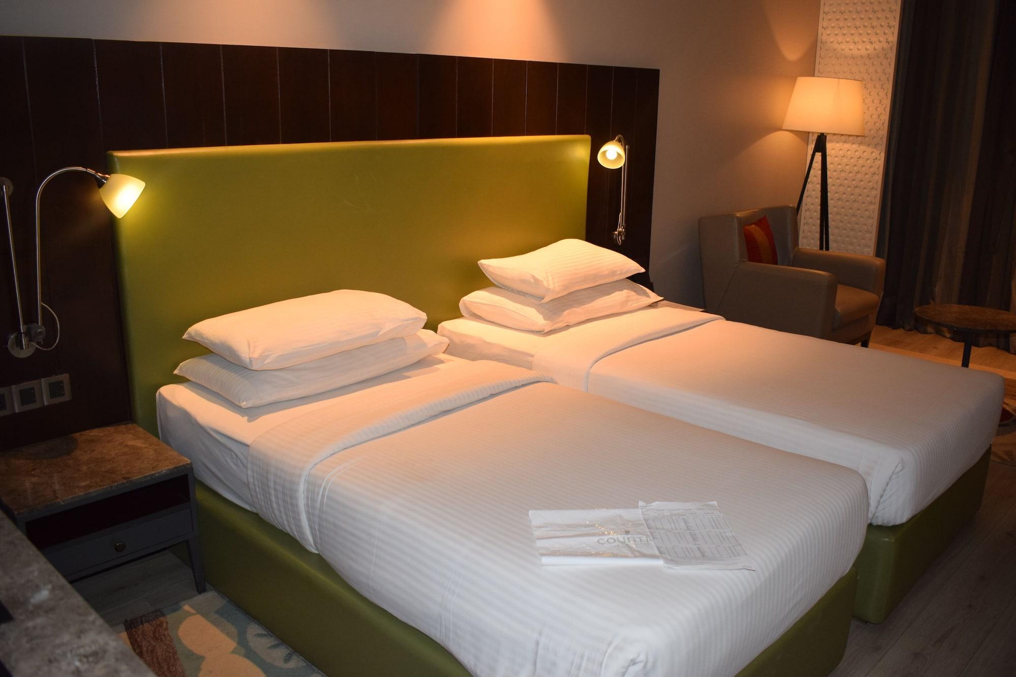 Country Inns & Suites By Radisson מניפלה מראה חיצוני תמונה